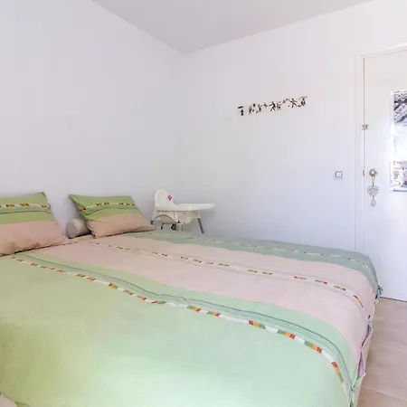 Apartment 2 Bedroom Stunning In Torrevieja