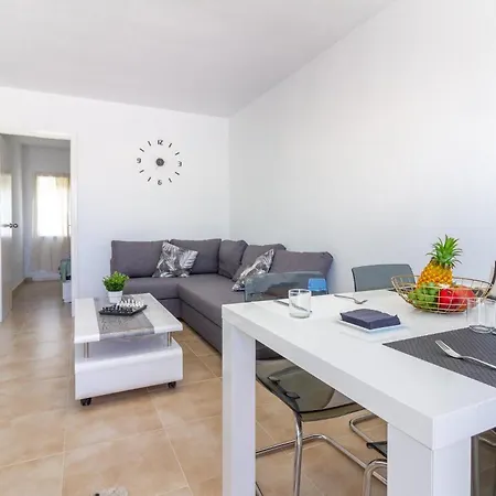 Apartment 2 Bedroom Stunning In Torrevieja