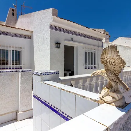 2 Bedroom Stunning In